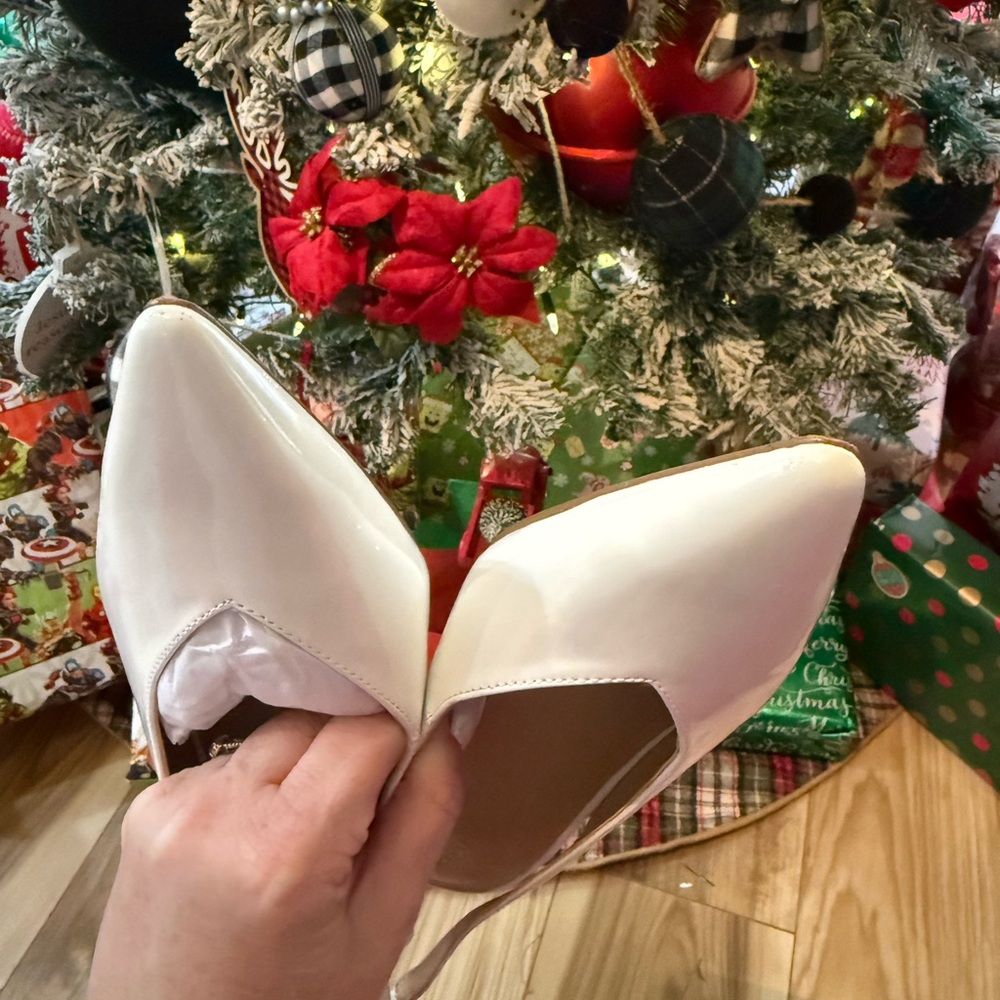 Marc Fisher Cream Slingback Heels - Picture 5 of 5